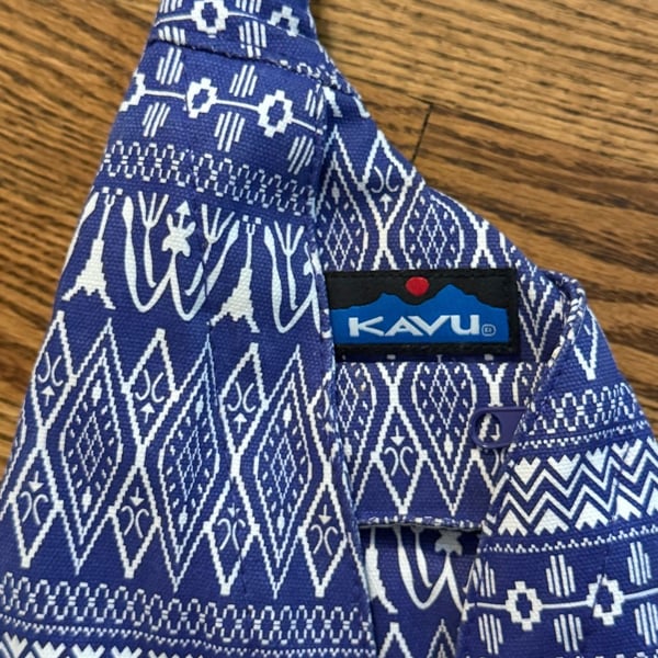 Kavu Rope Sling Bag Blue Aztec Geometric Print Cotton Crossbody