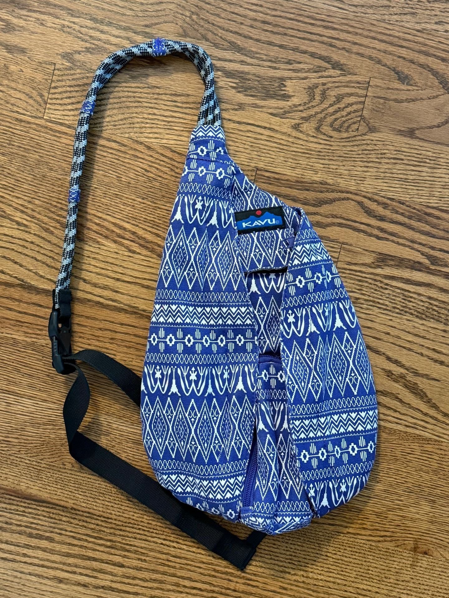 Kavu Rope Sling Bag Blue Aztec Geometric Print Cotton Crossbody 3