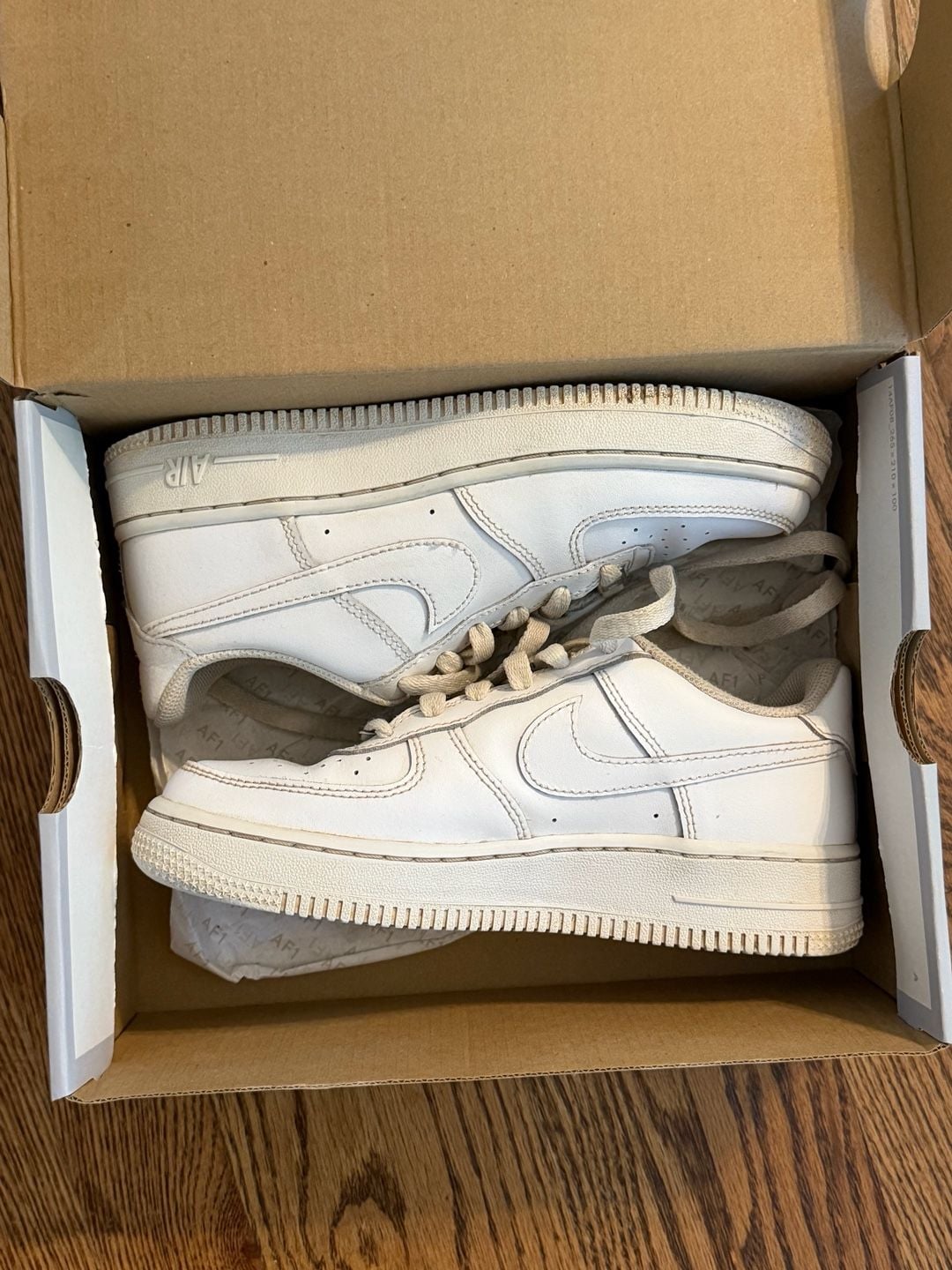 Nike Air Force 1 LE GS White Triple White DH2920-111 Size 4Y 1