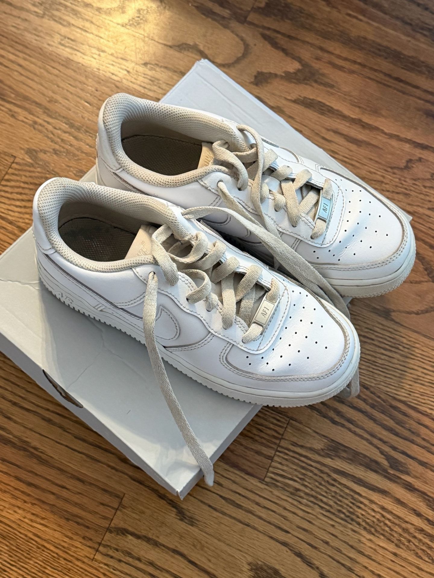 Nike Air Force 1 LE GS White Triple White DH2920-111 Size 4Y 2