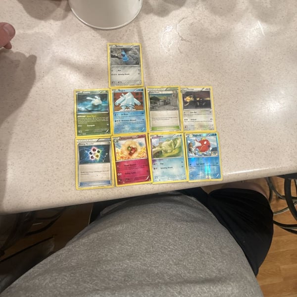 Pokemon Trading Card Game 9-Card Assorted Lot of Common Uncommon and Holo Cards