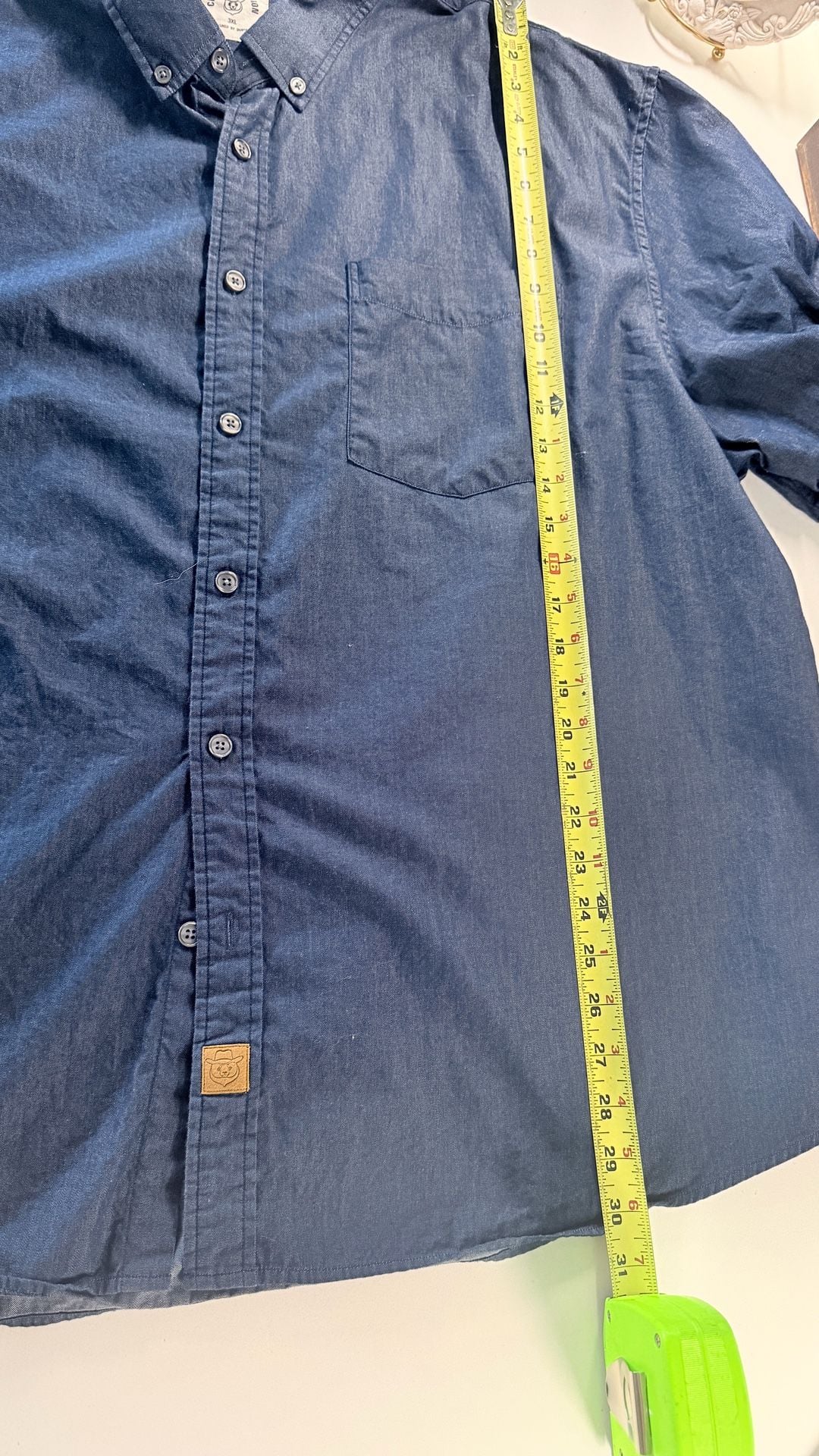 Lot of 2 men’s Button-Up Shirts 3XL, one long sleeved and one short, workwear 4