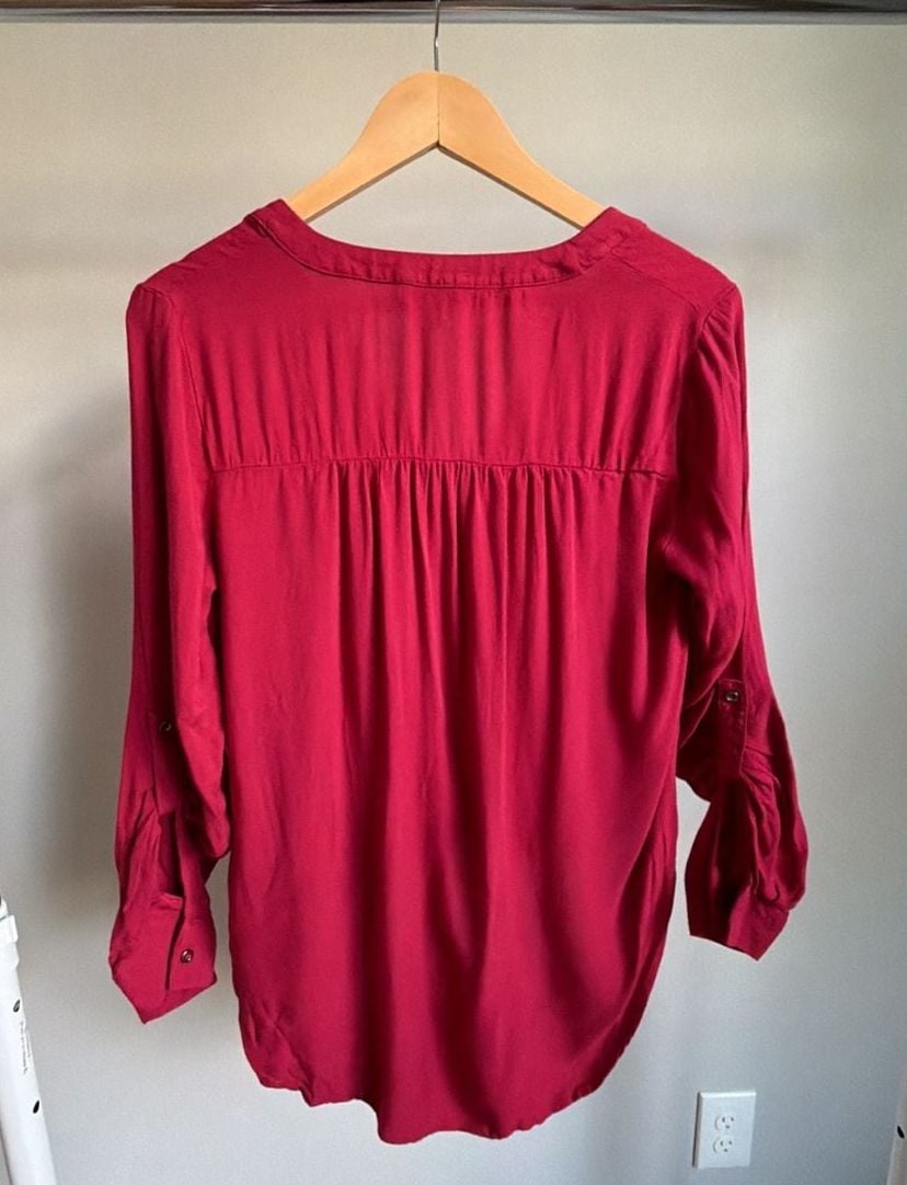 Candie's Women's Medium Burgundy Pink Roll Tab Sleeve V-Neck Tie Front Blouse 4