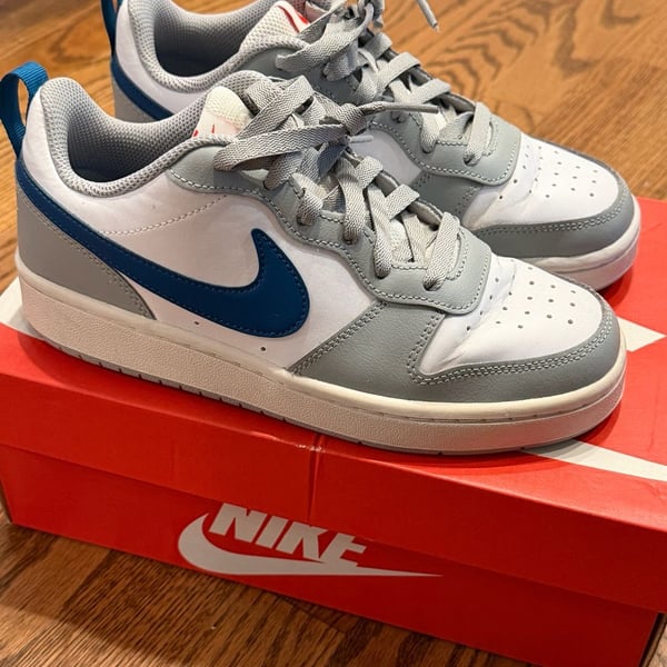 Nike Court Borough Low 2 GS White/Marina-Lt Smoke Grey BQ5448-117 Size 5Y