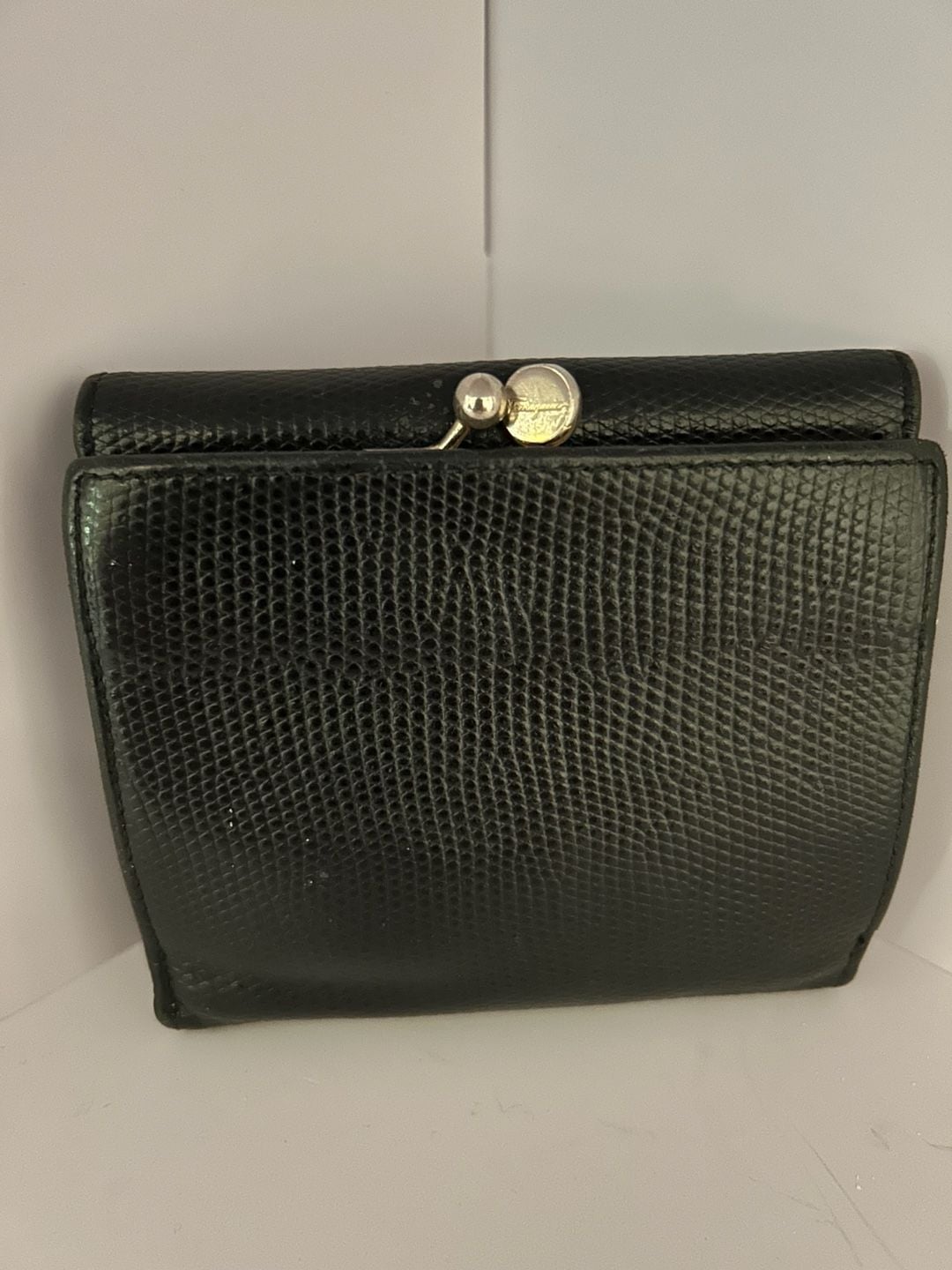 Salvatore Ferragamo Black Textured Leather Wallet With Gancini Clasp 3