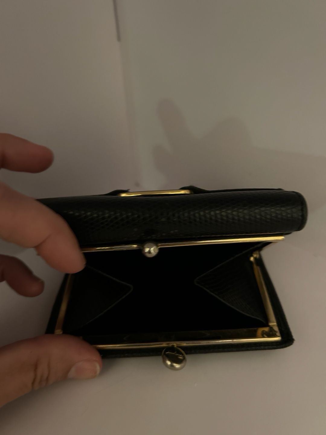 Salvatore Ferragamo Black Textured Leather Wallet With Gancini Clasp 5