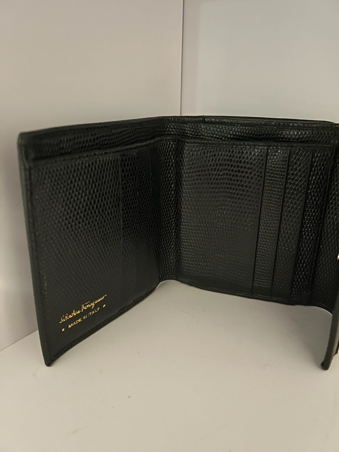 Salvatore Ferragamo Black Textured Leather Wallet With Gancini Clasp 6