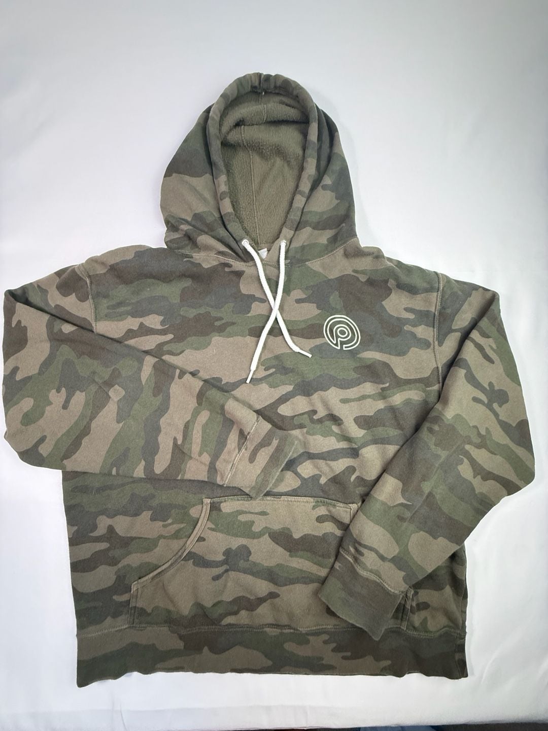 Pure Barre Green Camo Pullover Hoodie Sweatshirt with White Logo 2
