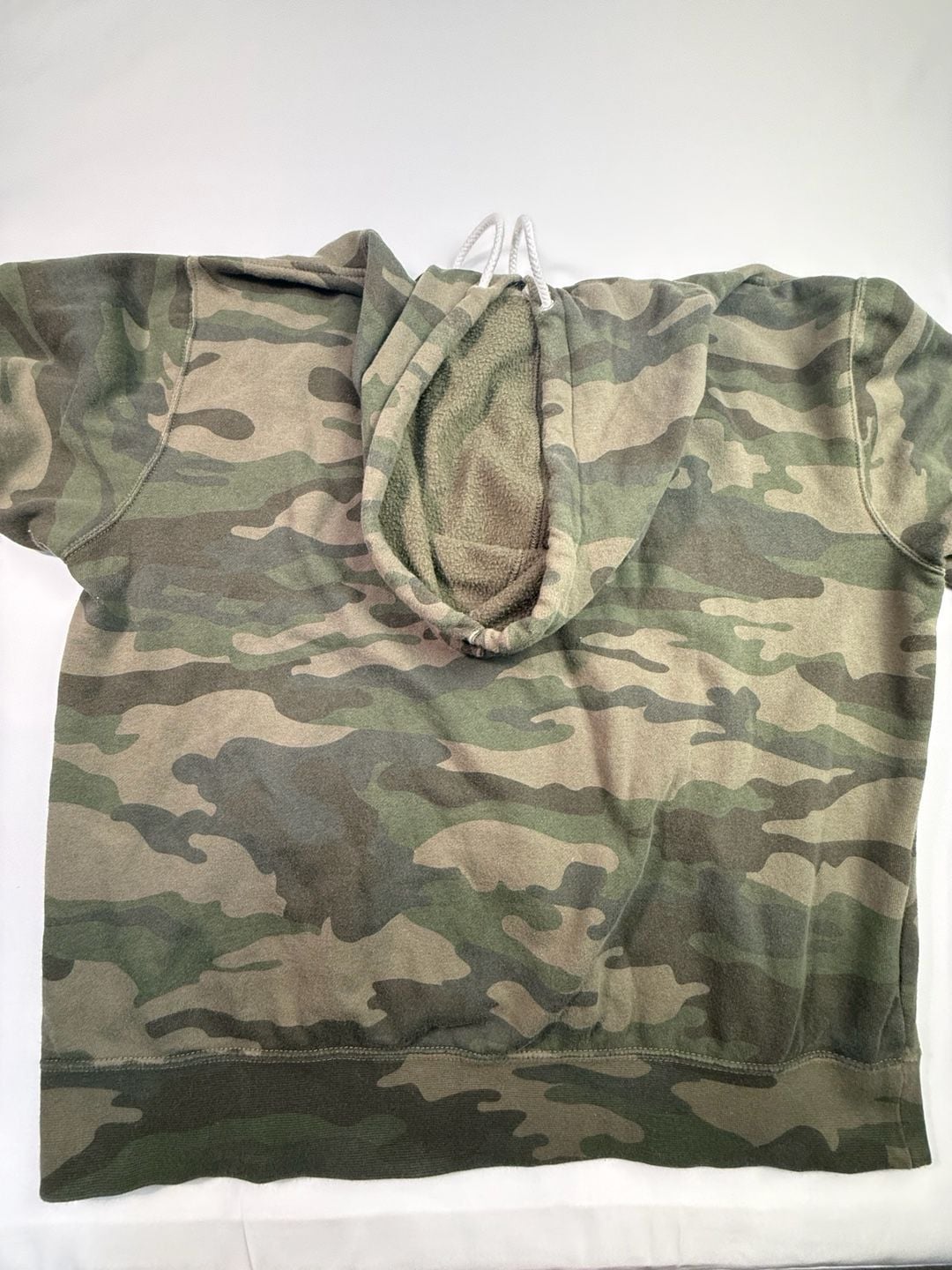 Pure Barre Green Camo Pullover Hoodie Sweatshirt with White Logo 5