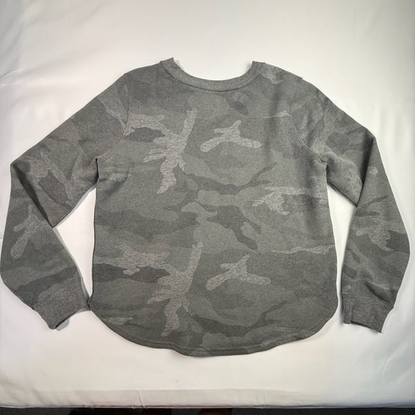 Abercrombie & Fitch Gray Camouflage Sweatshirt Women's Size Large