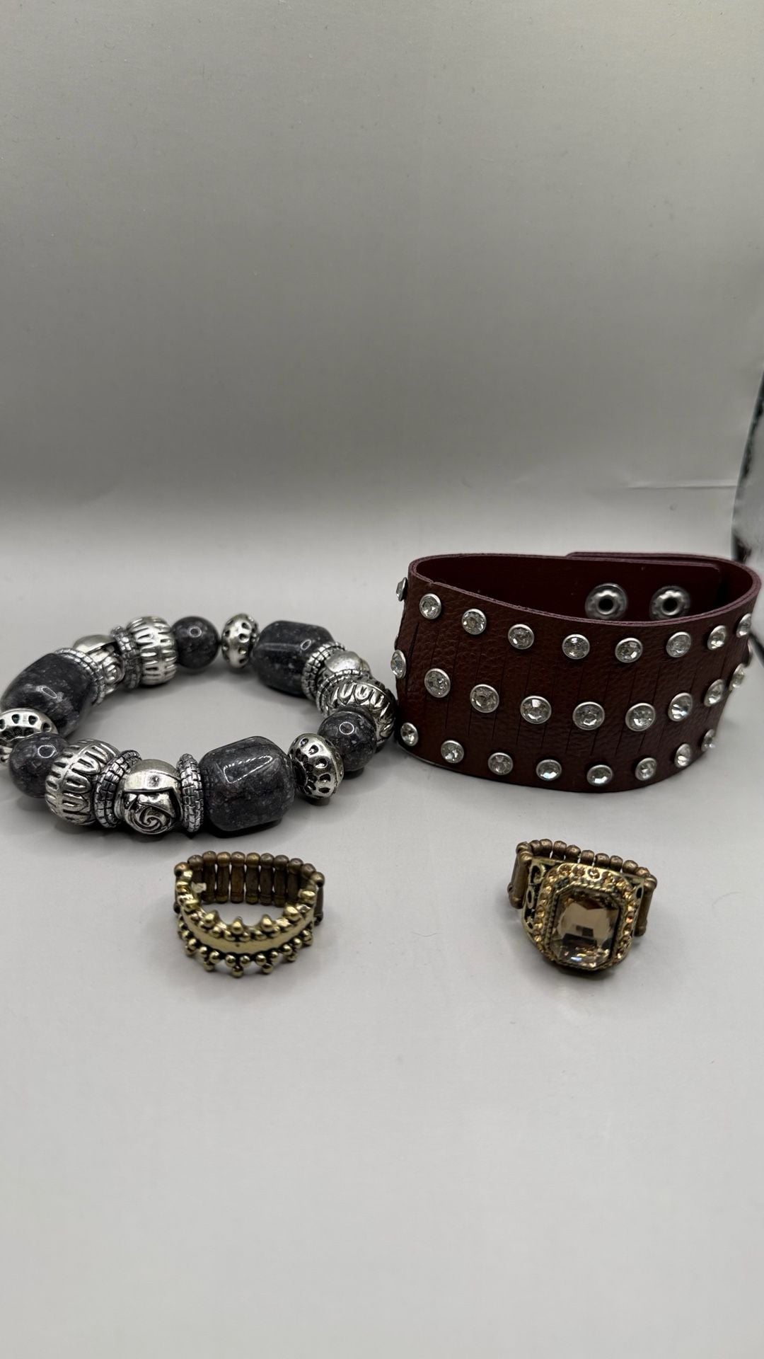 “4-Piece Boho Statement Jewelry Bundle – Bracelets & Rings” 1