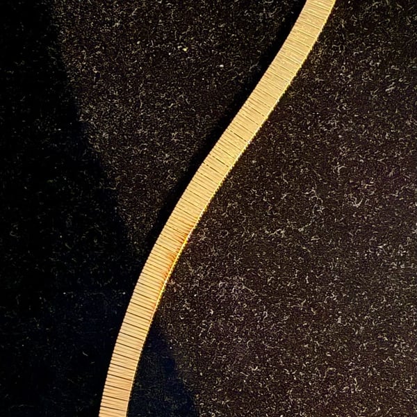 18K Yellow Gold Screw Motif Flexible Bracelet
Weight 19.29 Gr Solid Gold
Firm Price
