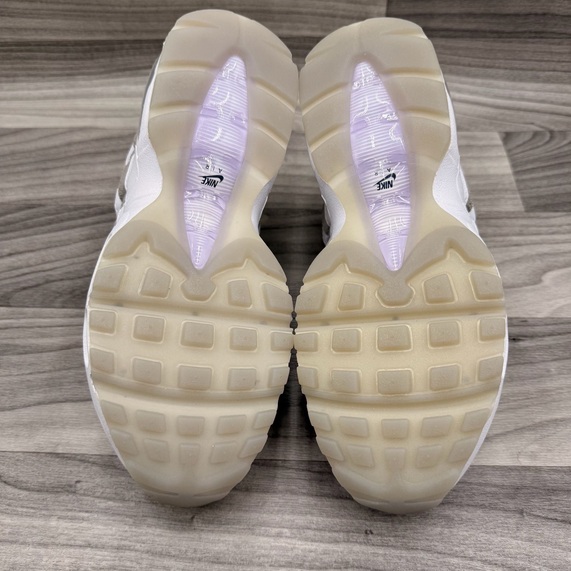 Product thumbnail 5