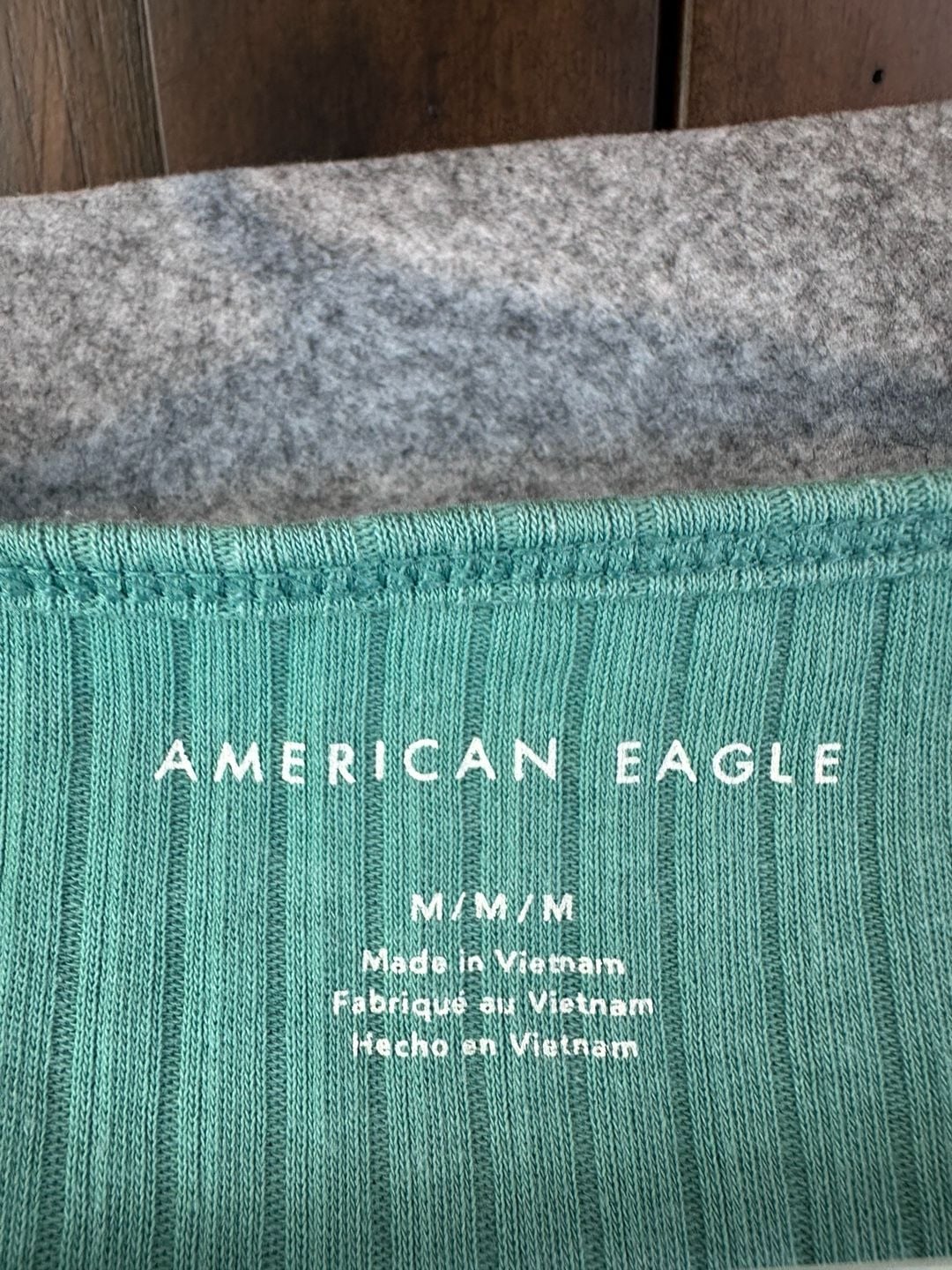 Y2K inspired American Eagle Green Ribbed Button Front Top | Lettuce Hem | Size M 5