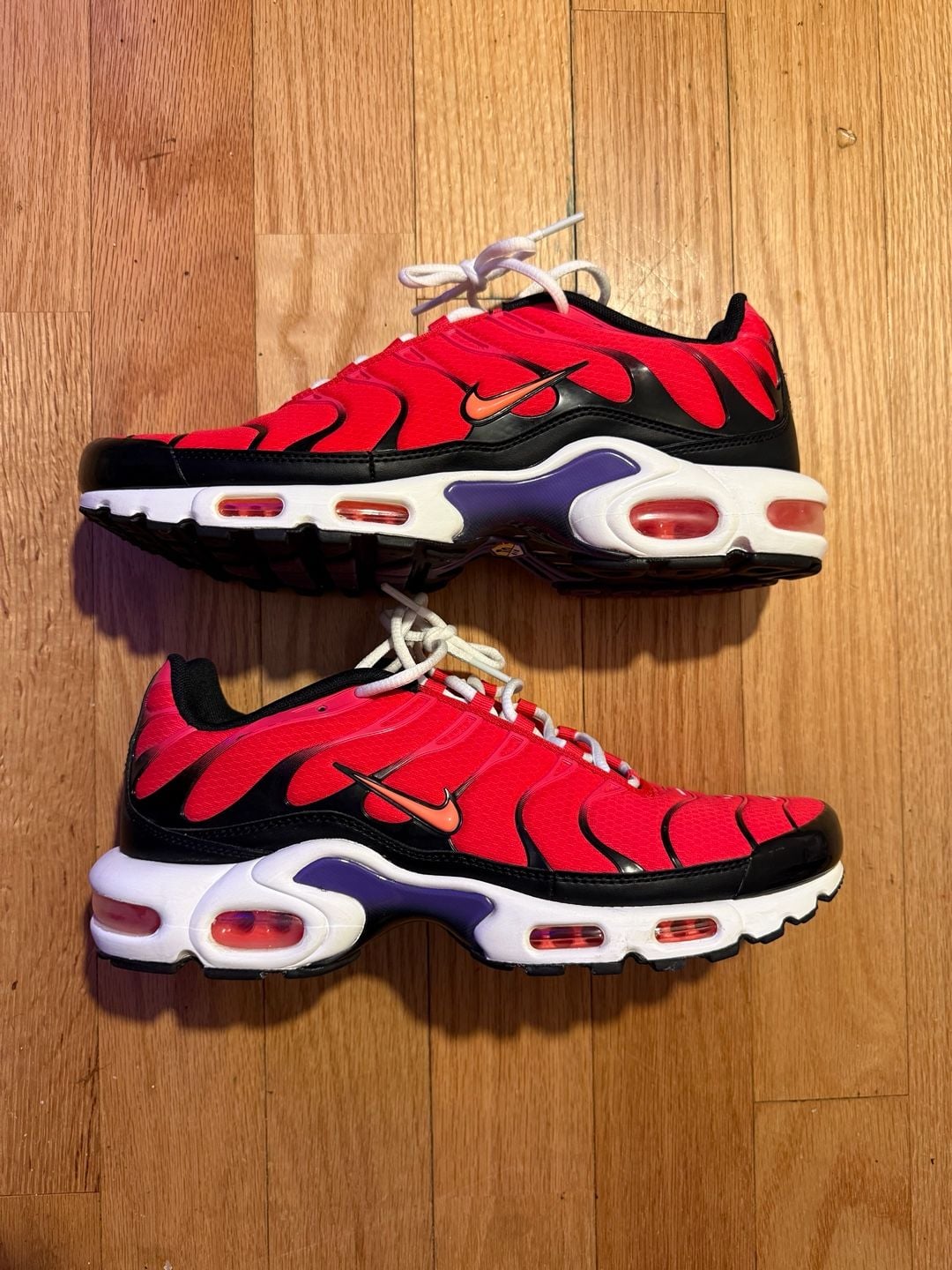Nike Air Max Plus Siren Red Black White DJ5138-600 Men's Size 10.5 5