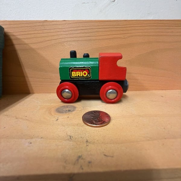 Brio Wooden Railway Red Green Black Steam Locomotive Engine