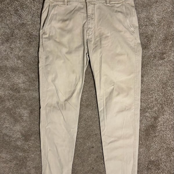 Levi’s Jeans XX Chino Pants 33x32 Relaxed Taper Fit Stretch Khaki