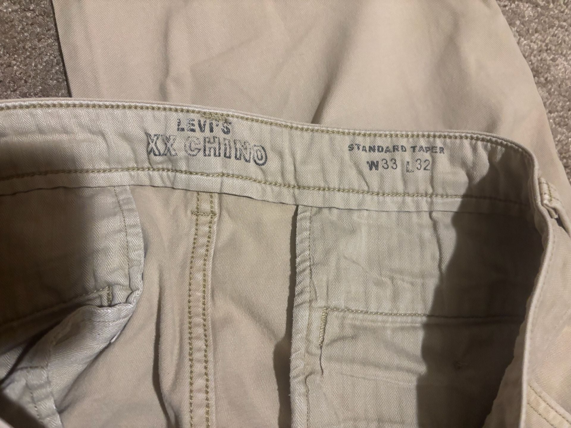 Levi’s Jeans XX Chino Pants 33x32 Relaxed Taper Fit Stretch Khaki 3