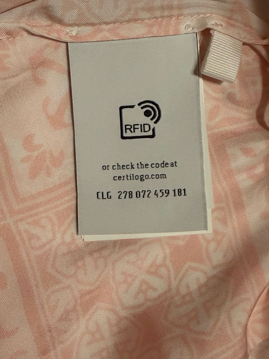 Off-White “Can’t Wait” Ibiza Bandana Shorts Size 40 | Authenticated 5