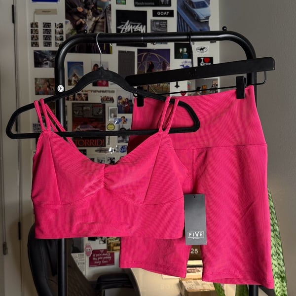 Five Dancewear Paradise Bra - L  and shorts - S/ Raspberry gym workout set