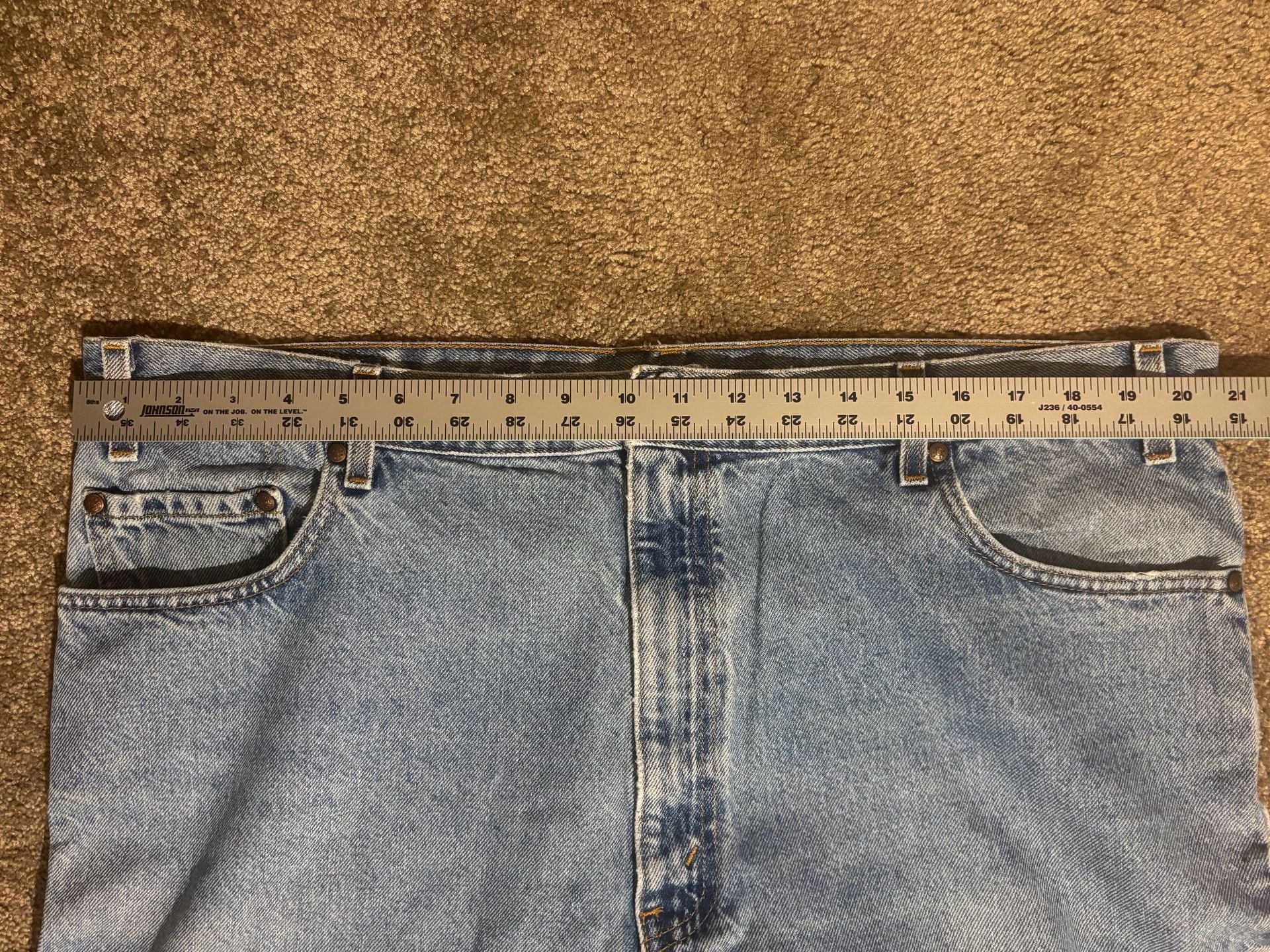 Vintage Levi’s 540 Denim Jeans Mens 42x34 Light Wash Straight Leg USA Brown Tab 7