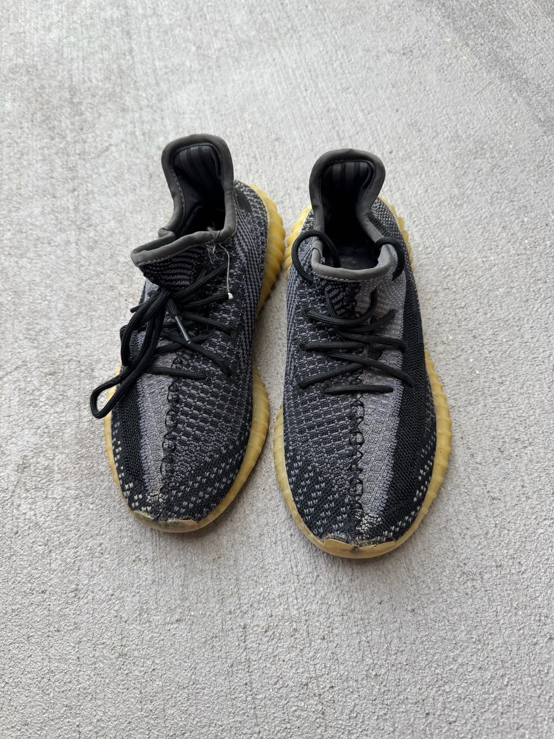 Adidas Yeezy Boost 350 V2 Carbon Sneakers 3