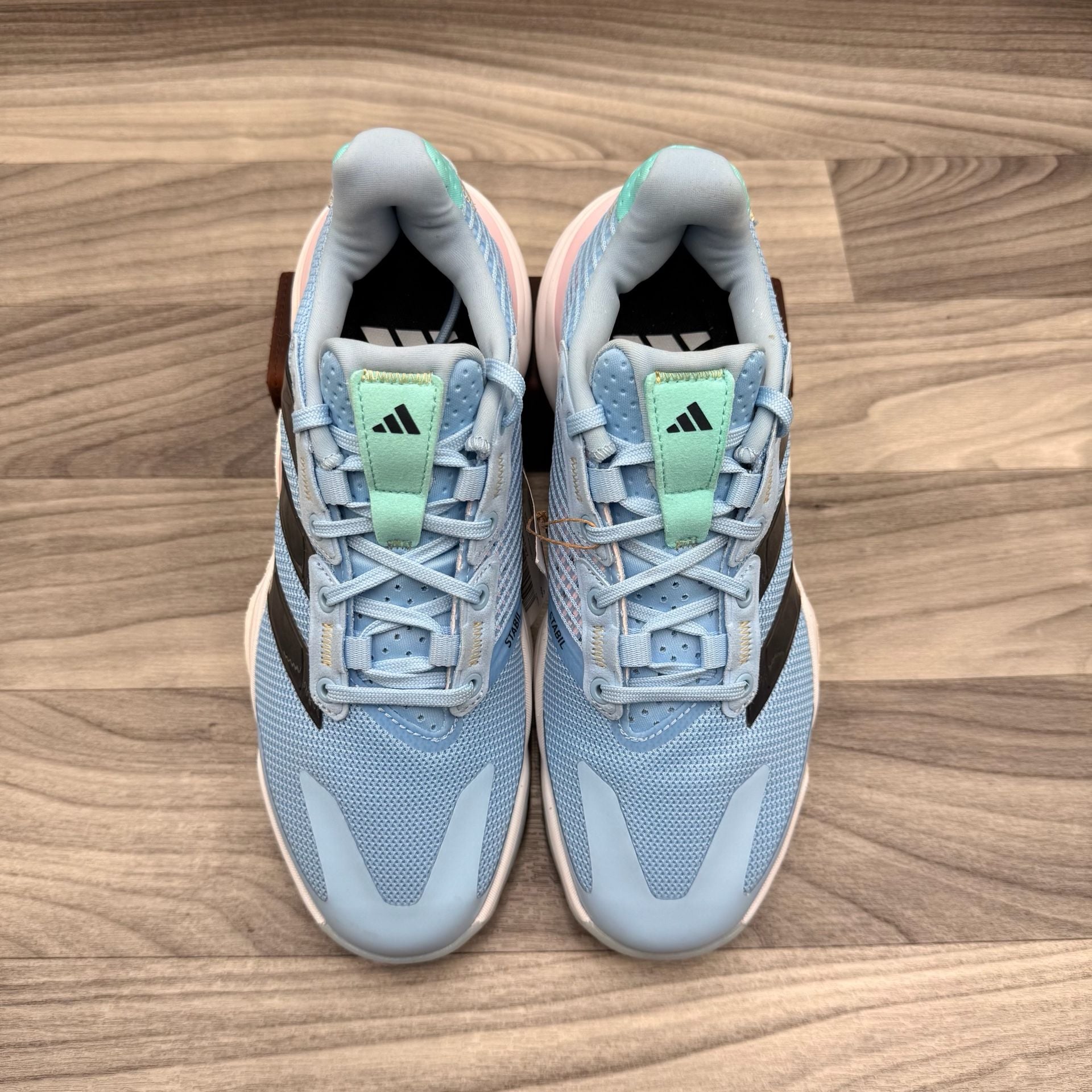 Adidas Stabil 16 Shoes Women, Glow Blue/Shadow Navy/Core Black NWOT 15