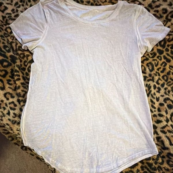 Lululemon White Round Two Tee Short Sleeve Curved Hem T-Shirt