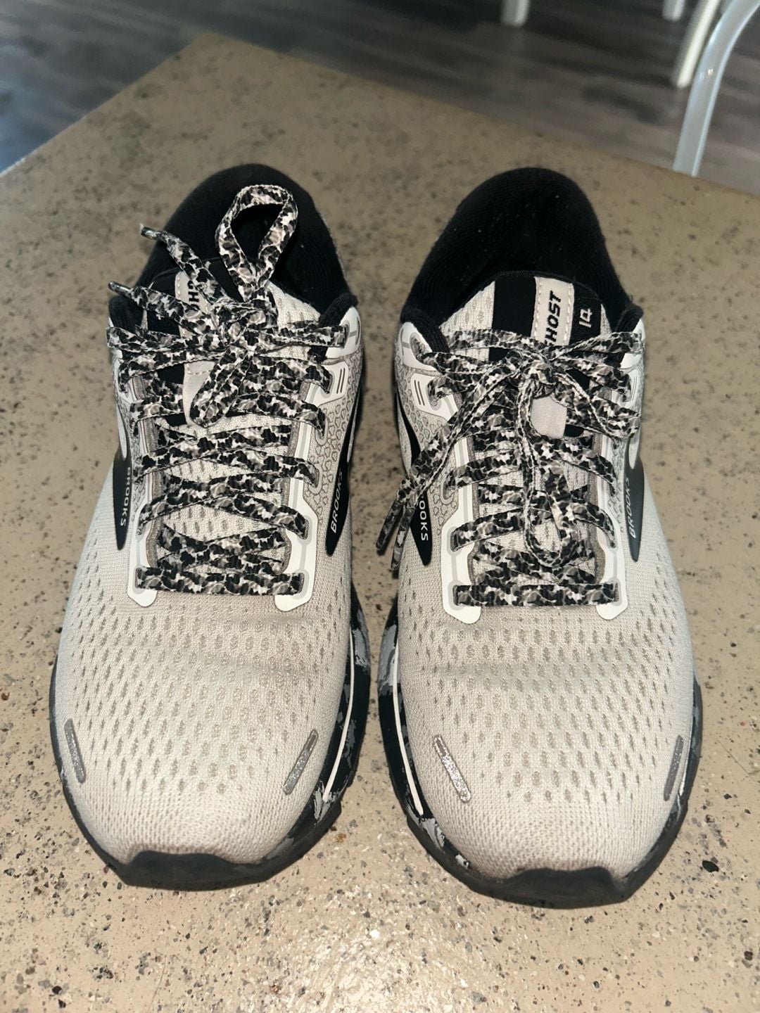 Brooks Ghost 14 Running Shoes, Size 6, White/Black, Camo Pattern, Used with Wear on Soles and Midsole 3