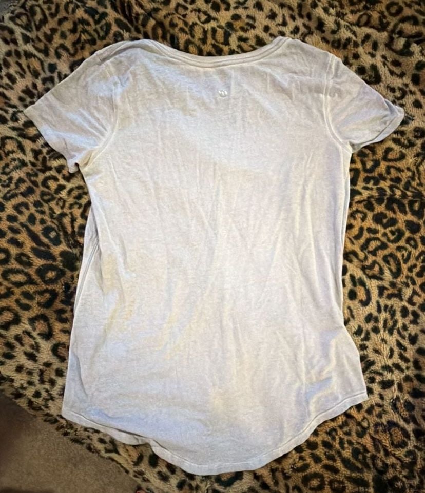 Lululemon White Round Two Tee Short Sleeve Curved Hem T-Shirt 3