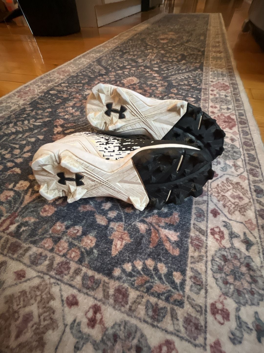 Under Armour Baseball Cleats size 12K black white 4