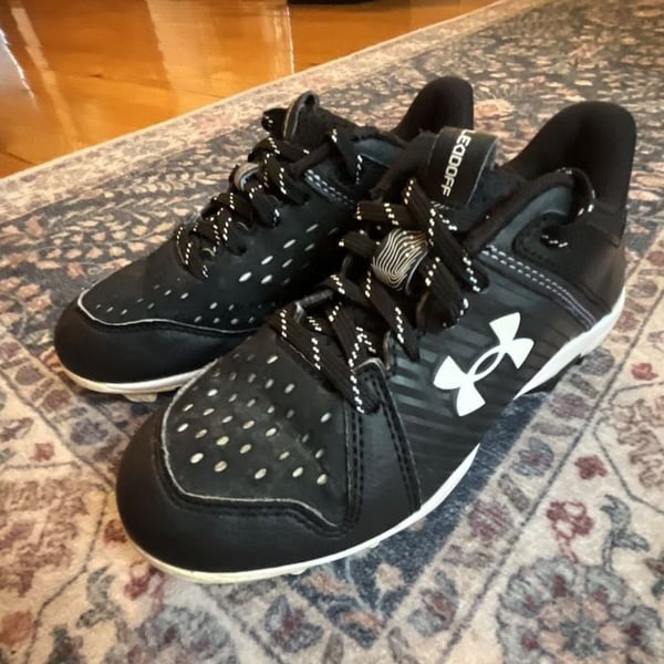 Under Armour Leadoff Low RM Black Youth Cleats 13Y