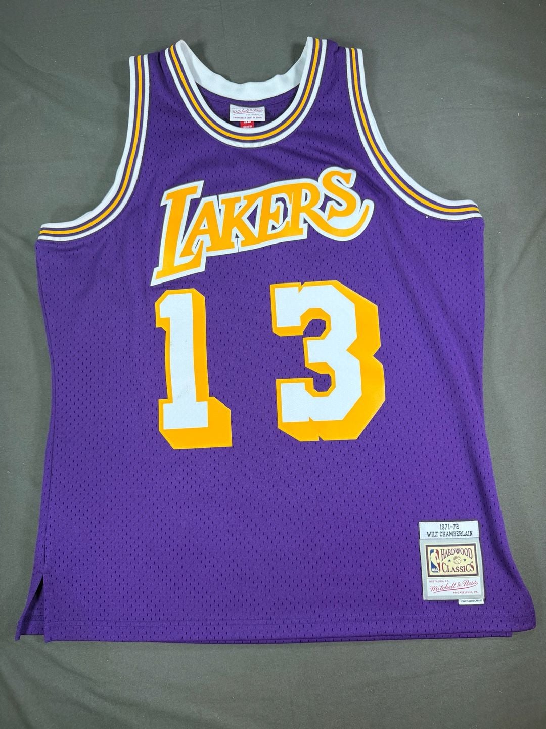 Mitchell & Ness Los Angeles Lakers 1971-72 Wilt Chamberlain Swingman Jersey 2