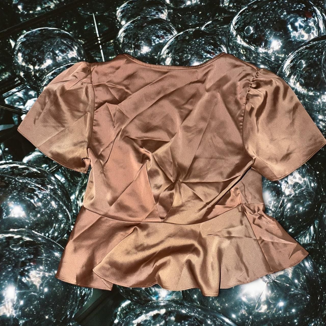 Wild Fable Brown Satin Front Tie Peplum Short Sleeve Top Size XS 3