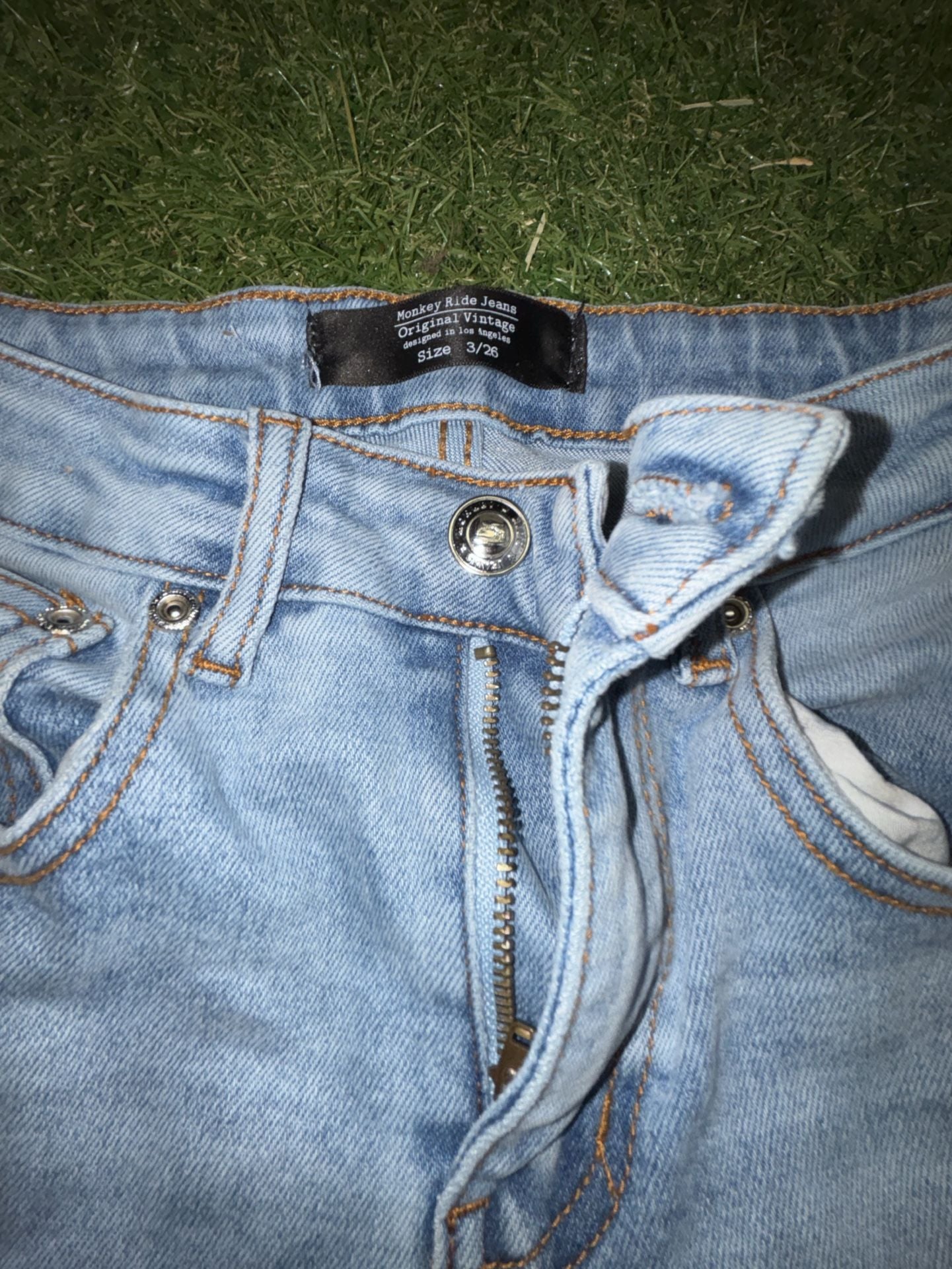 Product thumbnail 6