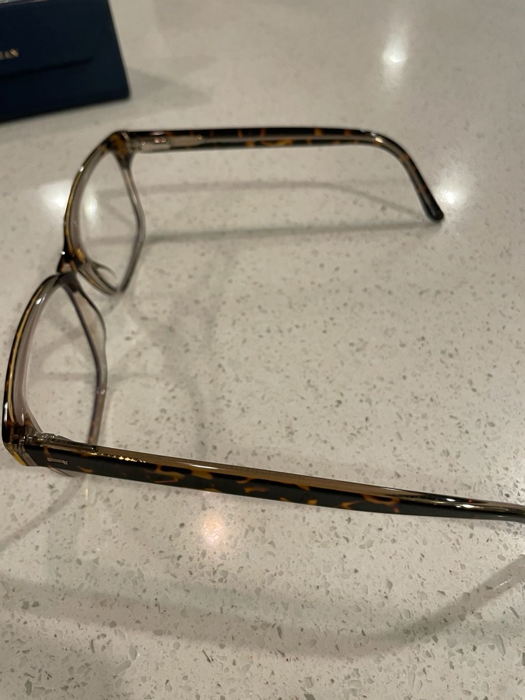 Colours by Alexander Julian Dunlop Eyeglasses with Case PERSCRIPTION 12