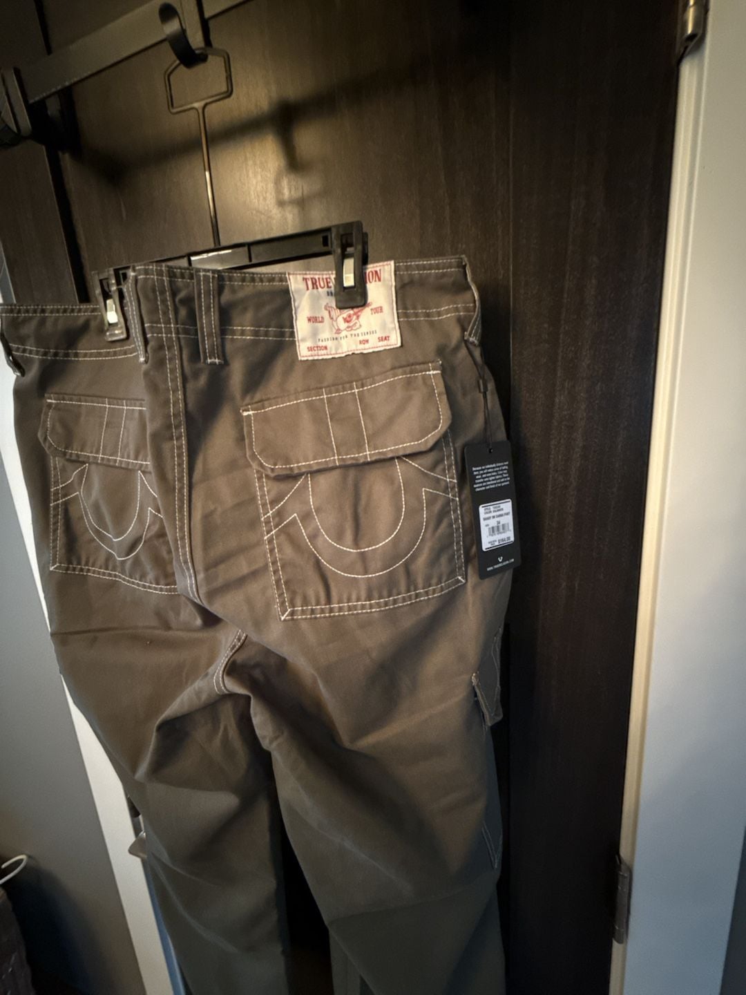 True Religion Big T Cargo Pants 6