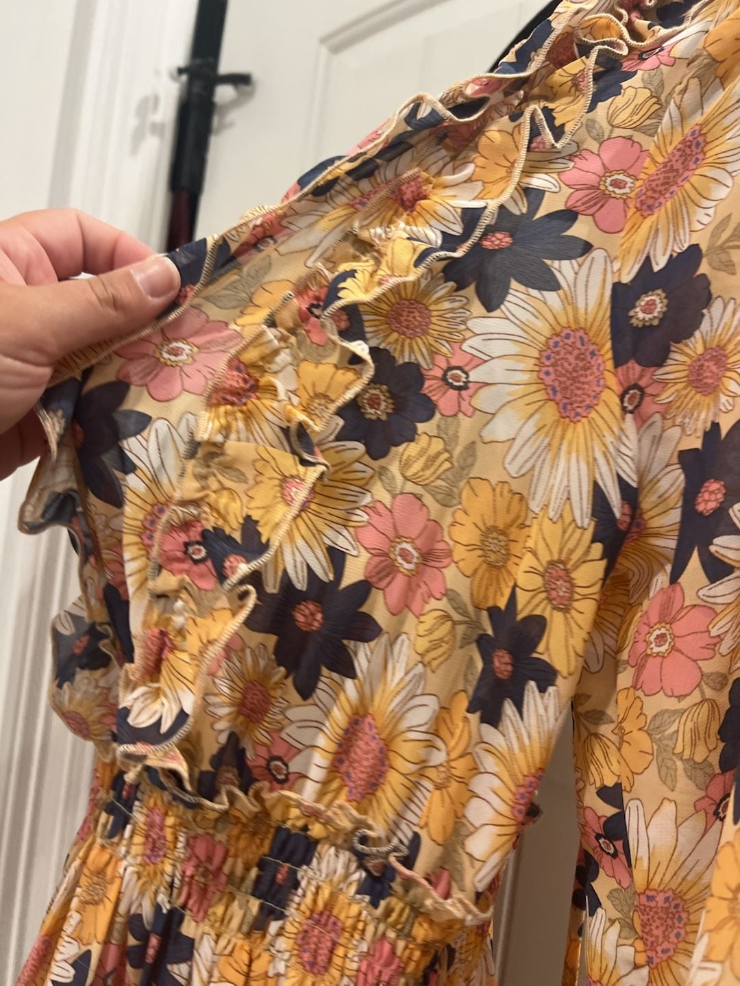 Forever 21 Long Sleeve Ruffle Dress Size 0X 10