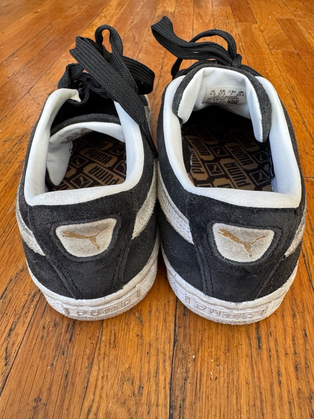 Puma Suede Classic Black White Women's Size 7 Sneakers 4