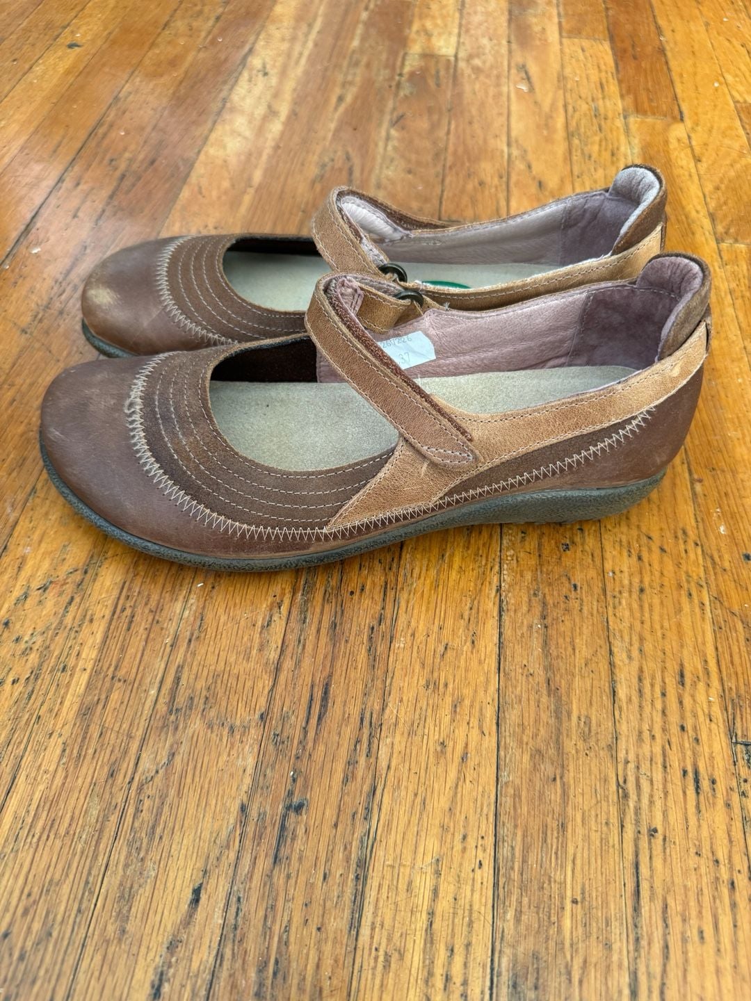 Naot Kirei Brown Leather Mary Jane Flat Shoes Size 37 3