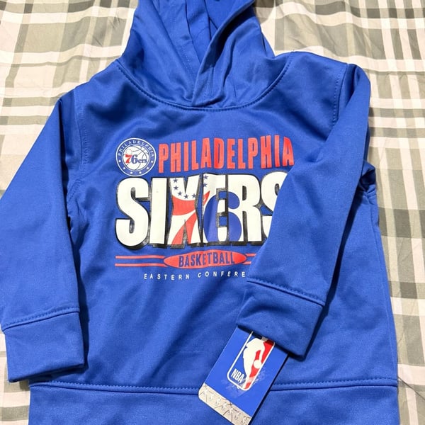 Philadelphia 76ers NBA Toddler Size 2T Blue Pullover Hoodie Sweatshirt