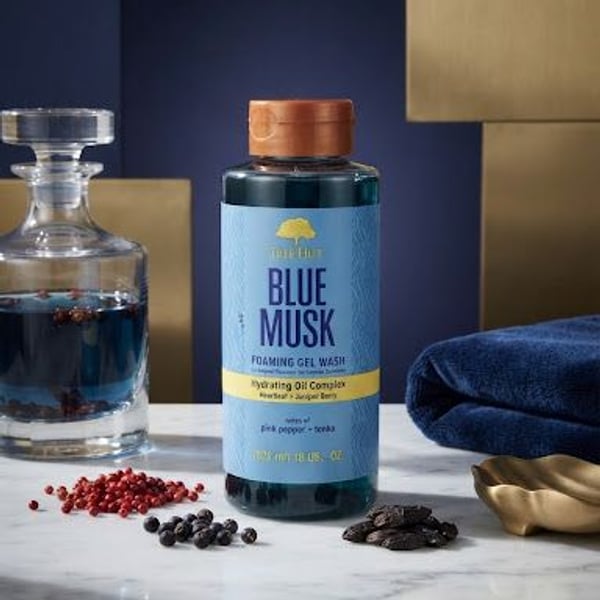 Tree Hut Blue Musk Foaming Gel Wash 18 fl oz