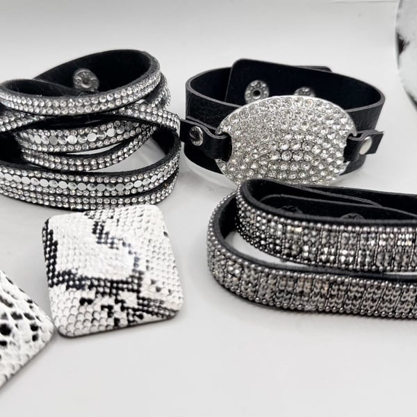 4-Piece Southwestern Boho Jewelry Bundle – Earrings & Statement Rings