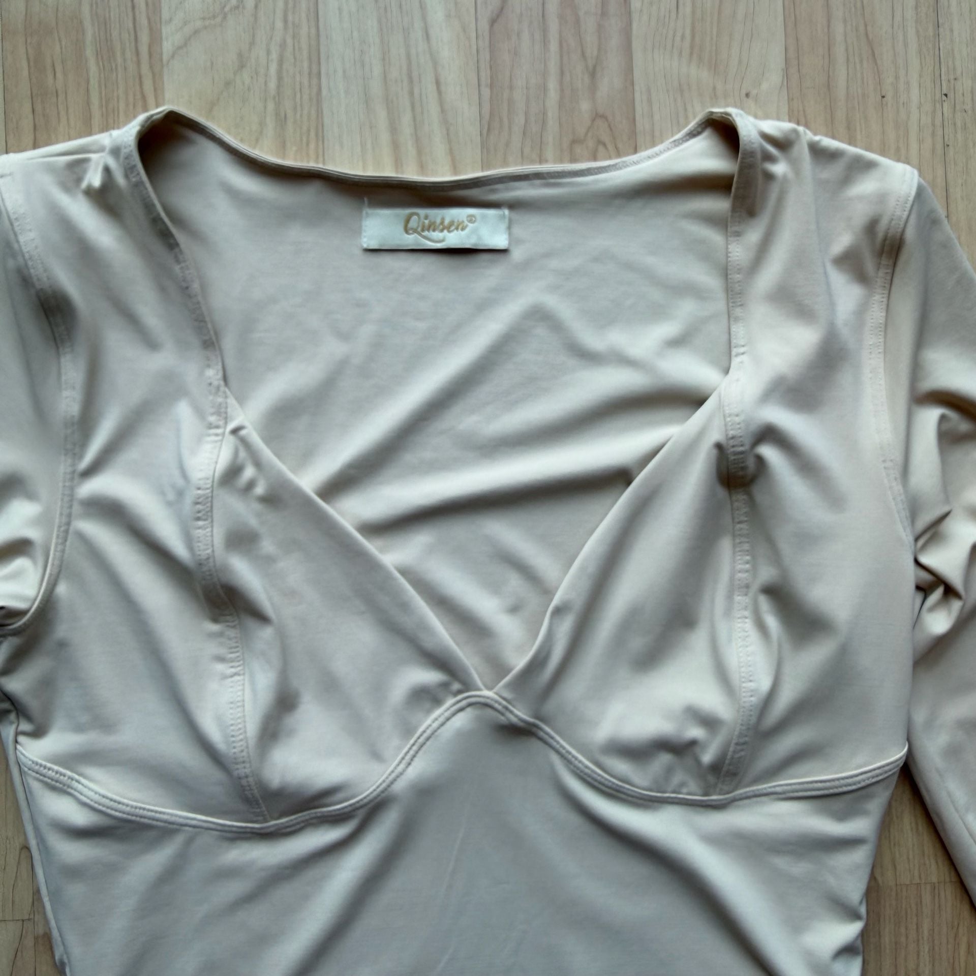 Seamless V-Neck Long Sleeve Bodysuit Tan Qinsen Medium 3