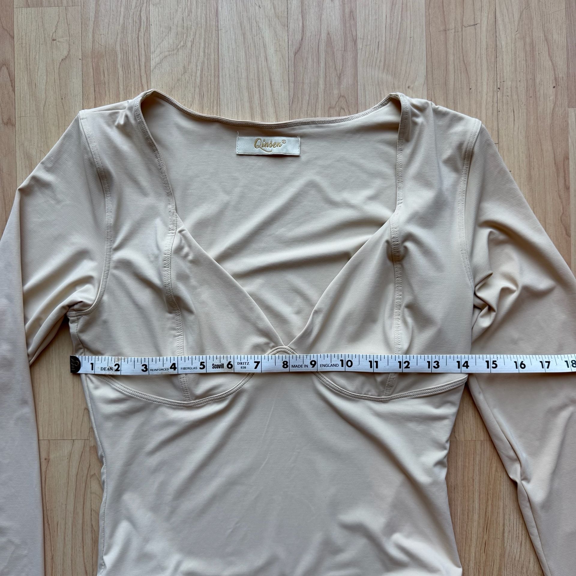 Seamless V-Neck Long Sleeve Bodysuit Tan Qinsen Medium 9