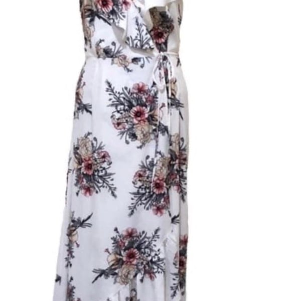 Loveriche Women's White Floral Print V-Neck Ruffle Maxi Dress Size S