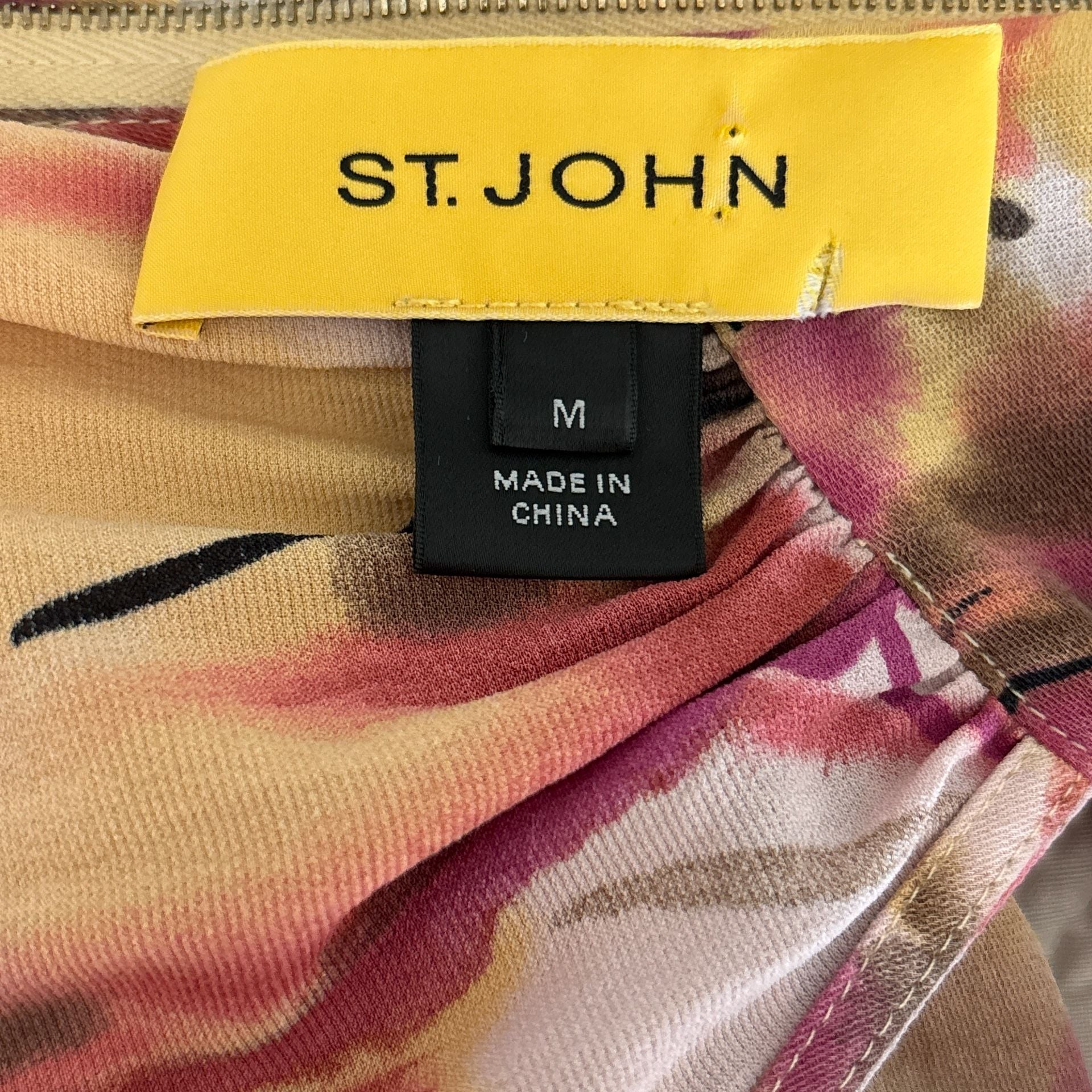 St. John Silk Floral Print Halter Sleeveless Top Blouse Size Medium. 7