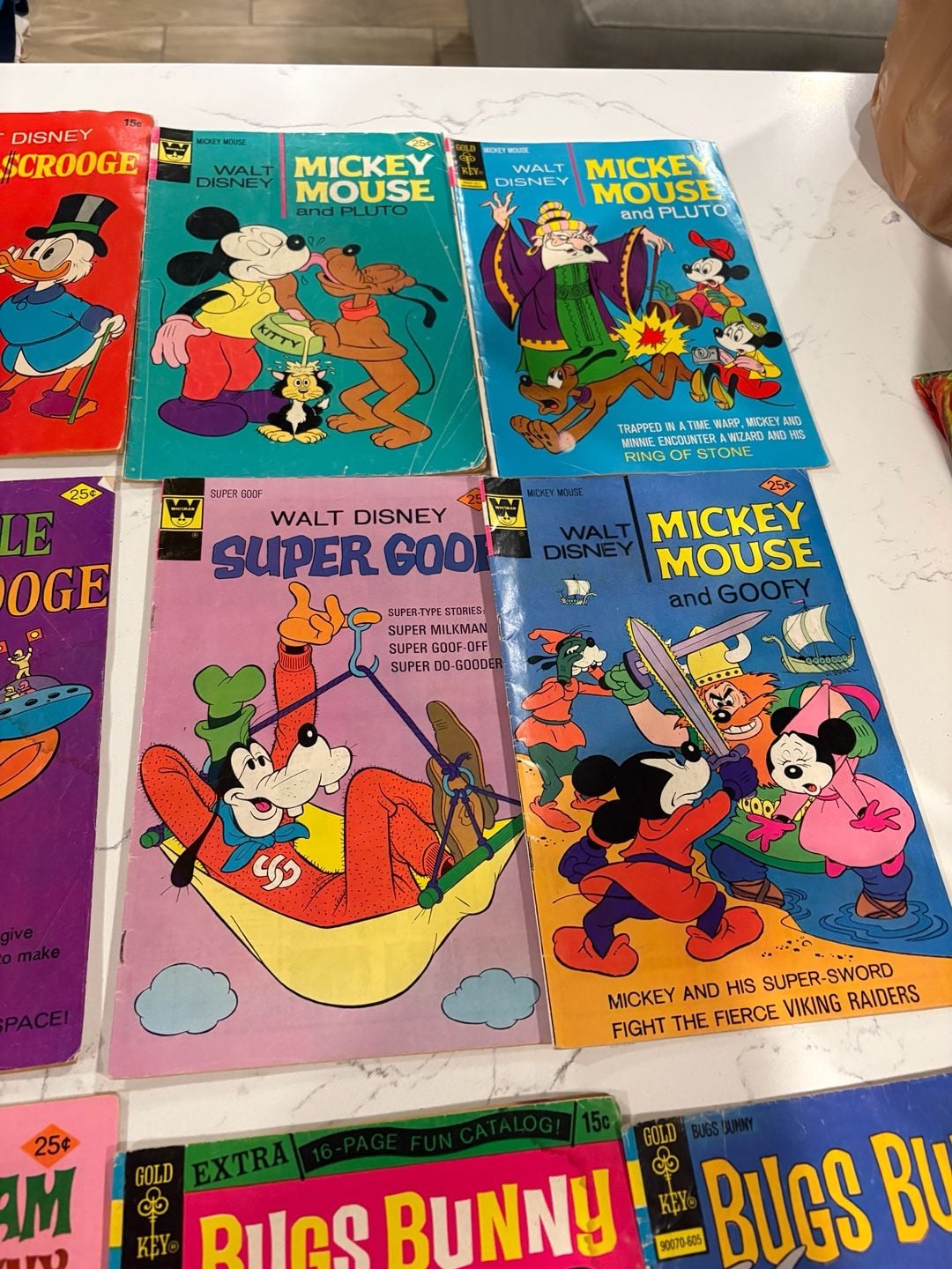 Vintage Lot of 18 Classic Disney and Warner Bros Comic Books Gold Key and Whitman 4
