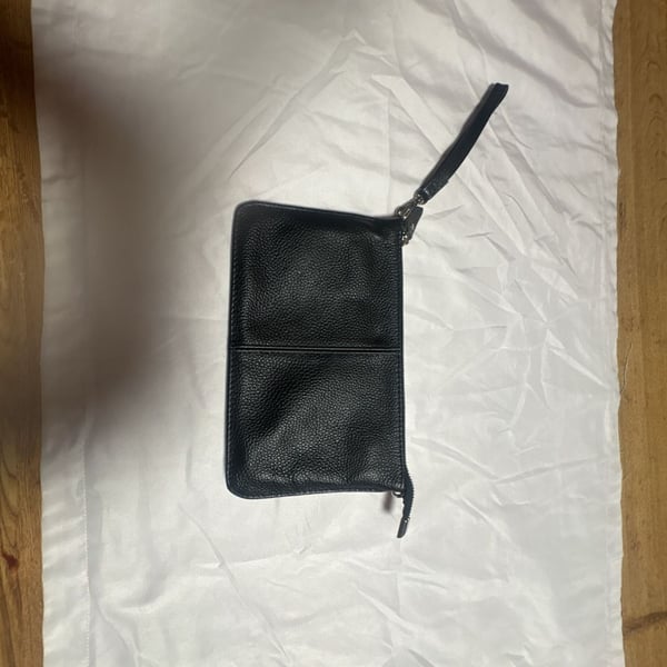 Befen Black Pebbled Genuine Leather Wristlet Clutch Wallet Purse