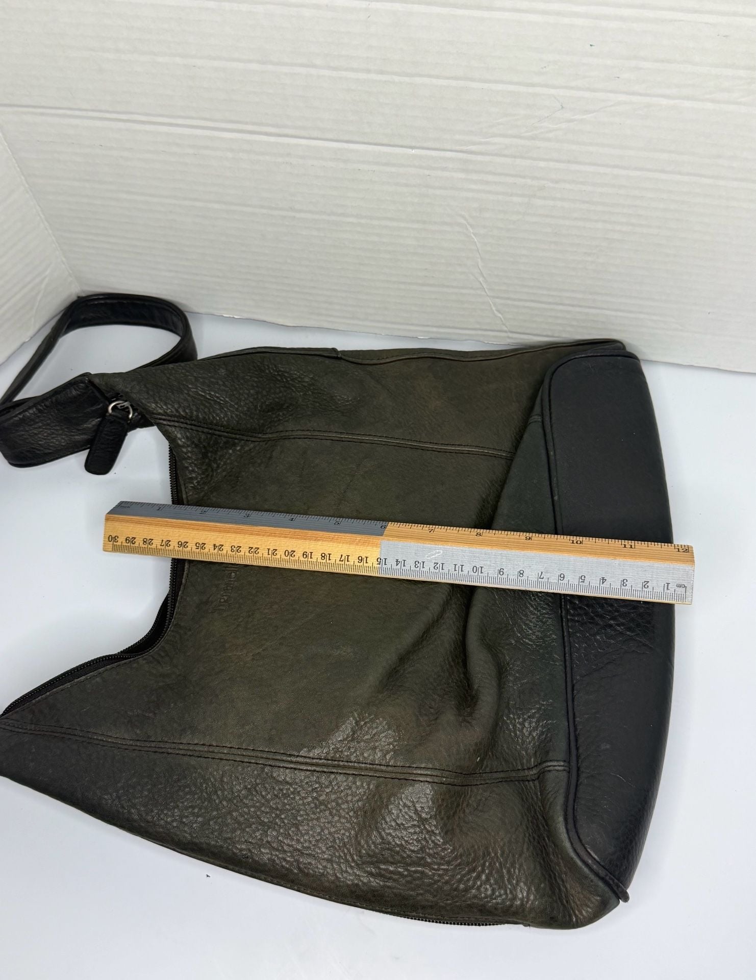 Tignanello Black Leather Hobo Shoulder Bag 6